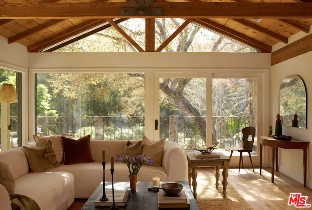 6208 Delaplane Road Malibu, CA 90265