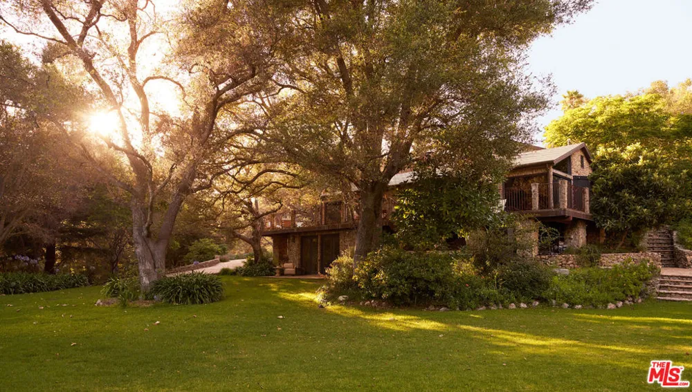 6208 Delaplane Road Malibu, CA 90265