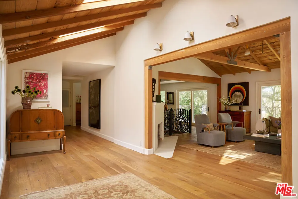 6208 Delaplane Road Malibu, CA 90265