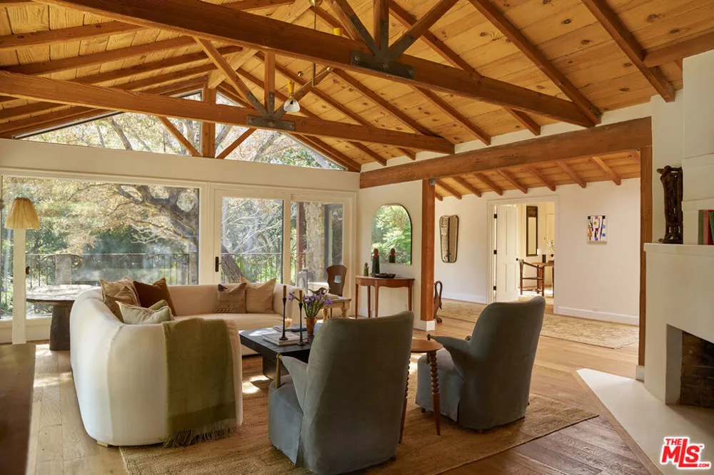 6208 Delaplane Road Malibu, CA 90265