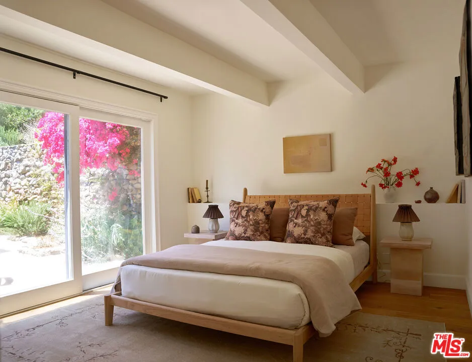 6208 Delaplane Road Malibu, CA 90265