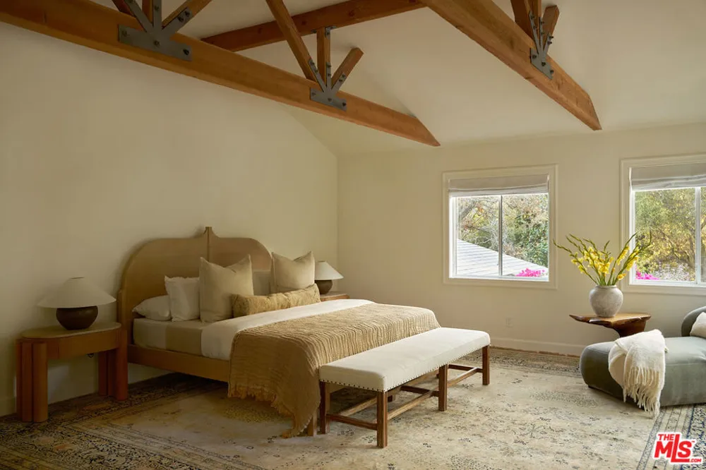 6208 Delaplane Road Malibu, CA 90265