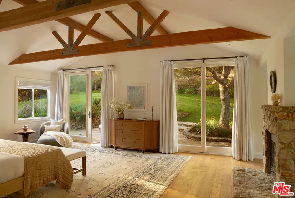 6208 Delaplane Road Malibu, CA 90265