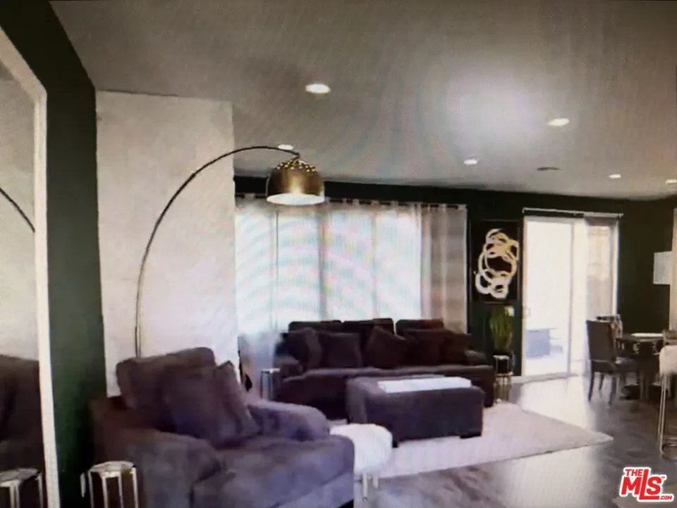 12452 Sonoma Drive Pacoima, CA 91331