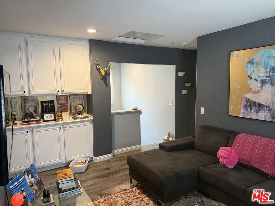 12452 Sonoma Drive Pacoima, CA 91331