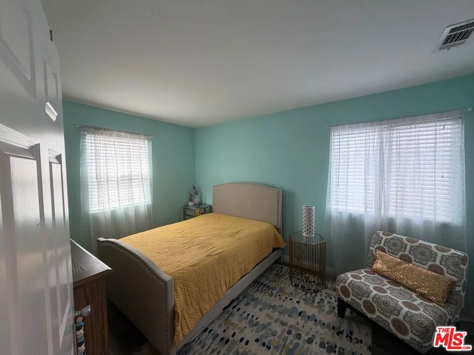 12452 Sonoma Drive Pacoima, CA 91331