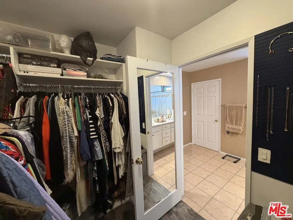 12452 Sonoma Drive Pacoima, CA 91331