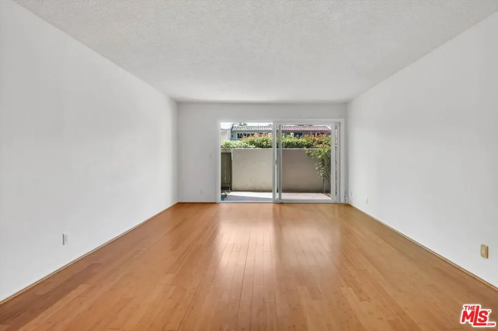 41 Dearborn Place #67 Goleta, CA 93117