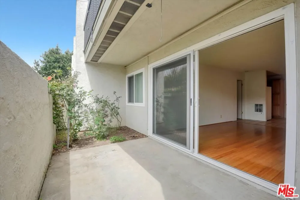 41 Dearborn Place #67 Goleta, CA 93117