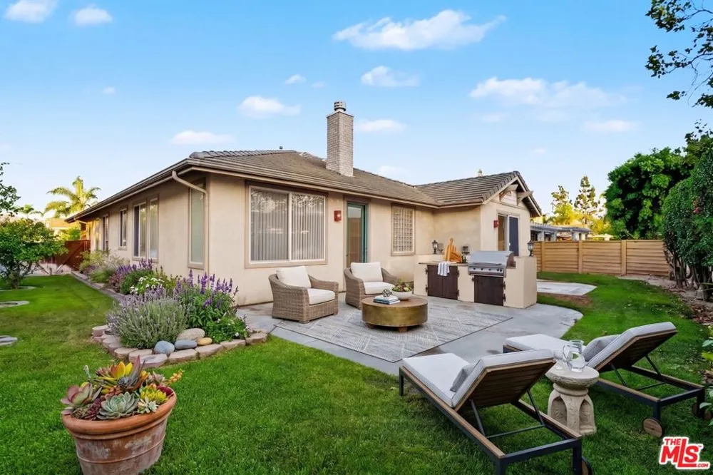5711 Citrus Ranch Circle Yorba Linda, CA 92887