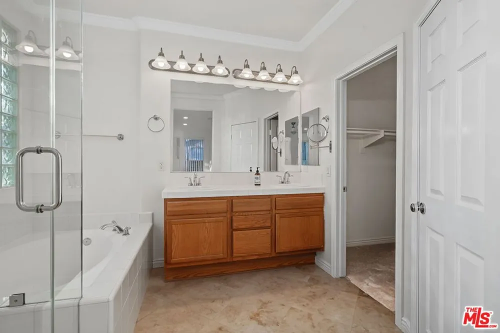 5711 Citrus Ranch Circle Yorba Linda, CA 92887