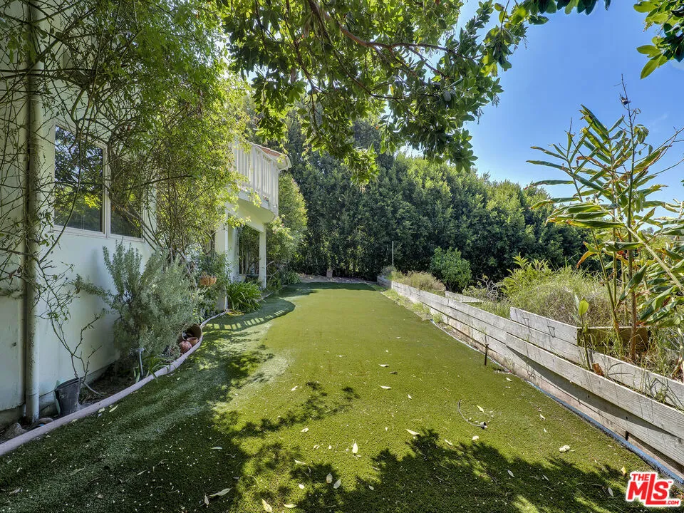 6805 Wildlife Road Malibu, CA 90265