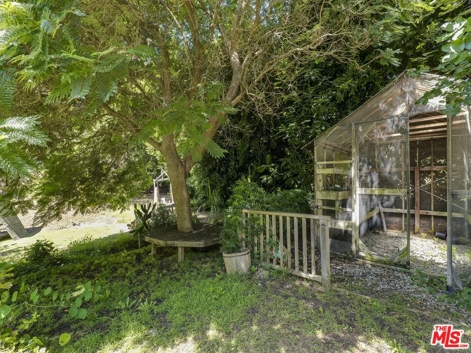 6805 Wildlife Road Malibu, CA 90265