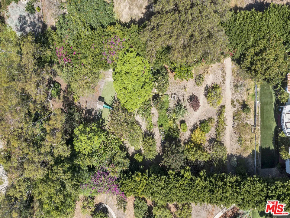 6805 Wildlife Road Malibu, CA 90265