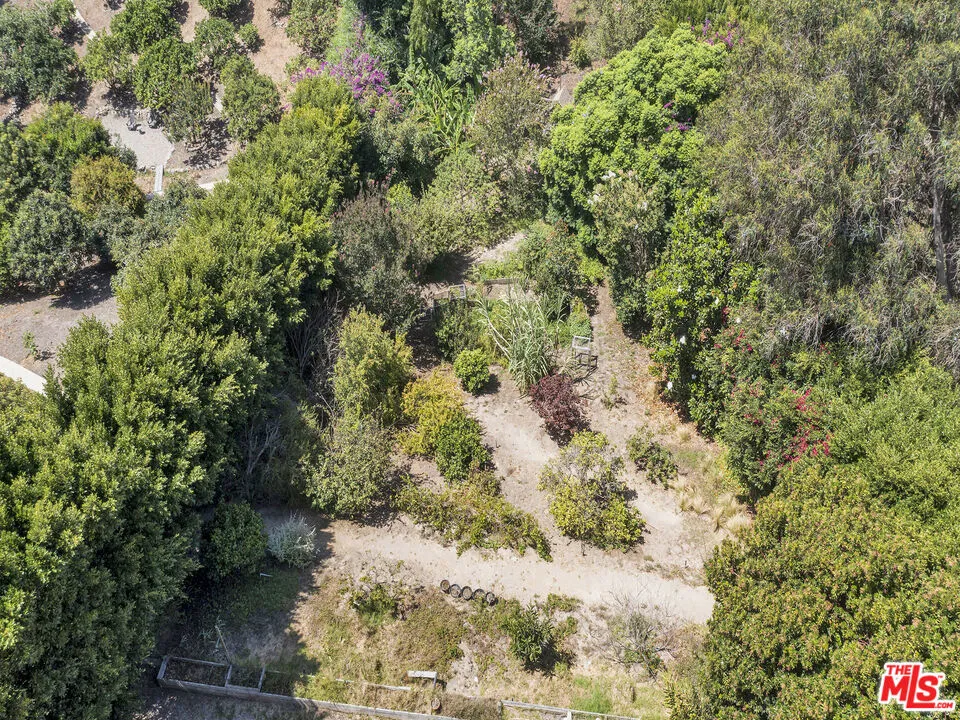6805 Wildlife Road Malibu, CA 90265