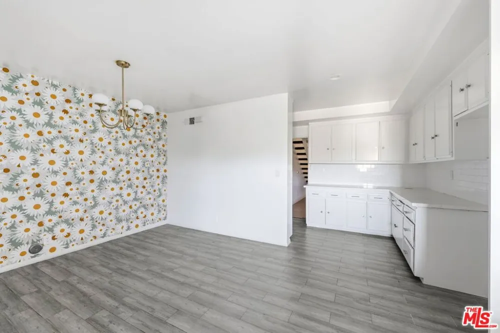 434 Chautauqua Boulevard Pacific Palisades, CA 90272