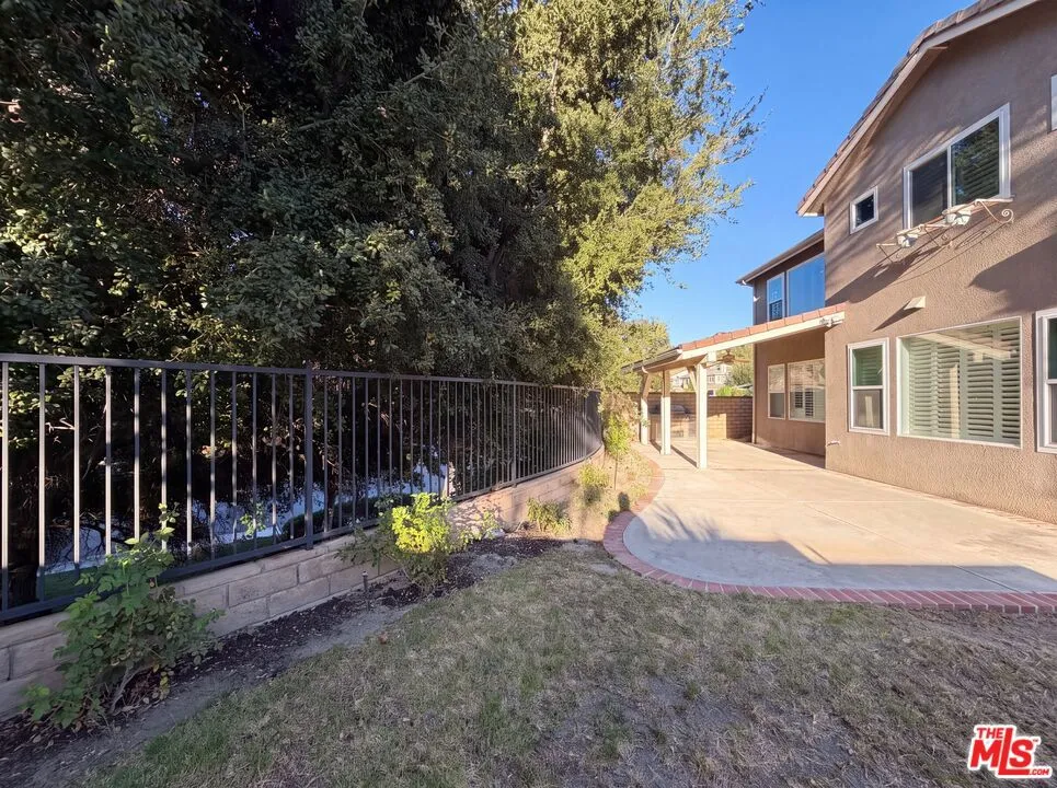 25701 Chestnut Way Stevenson Ranch, CA 91381