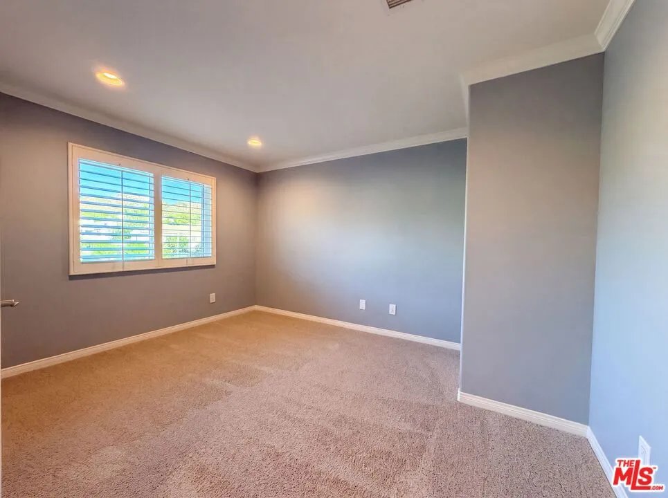 25701 Chestnut Way Stevenson Ranch, CA 91381