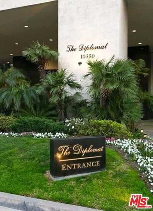 10350 Wilshire Boulevard #404 Los Angeles, CA 90024