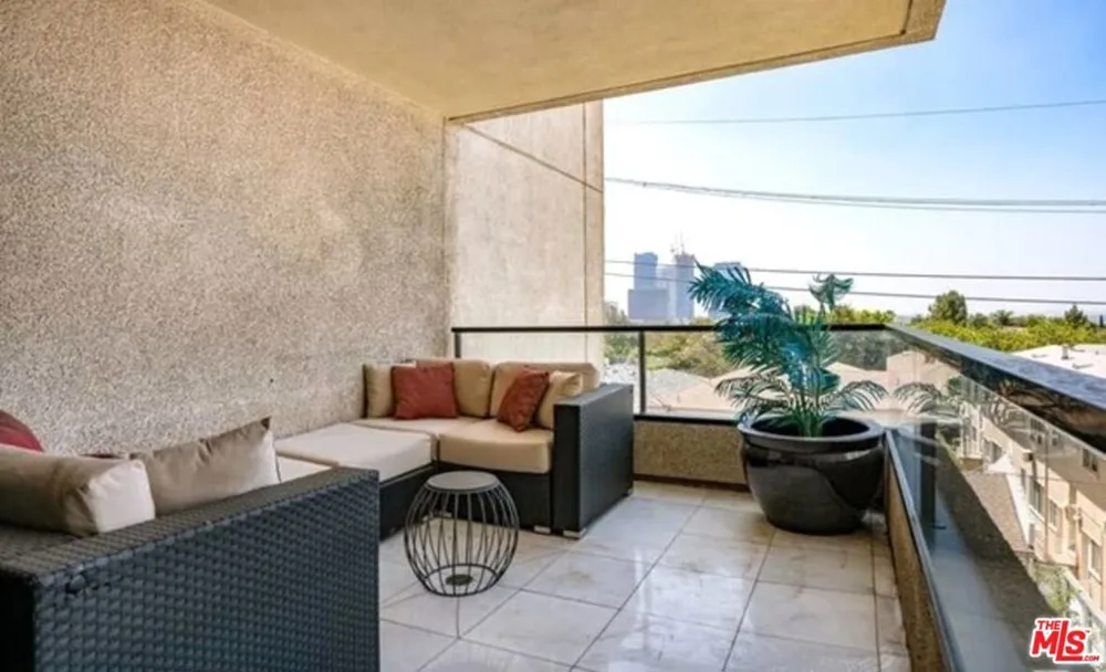 10350 Wilshire Boulevard #404 Los Angeles, CA 90024