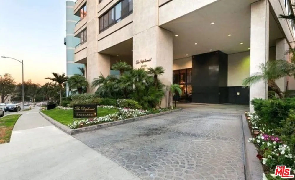 10350 Wilshire Boulevard #404 Los Angeles, CA 90024