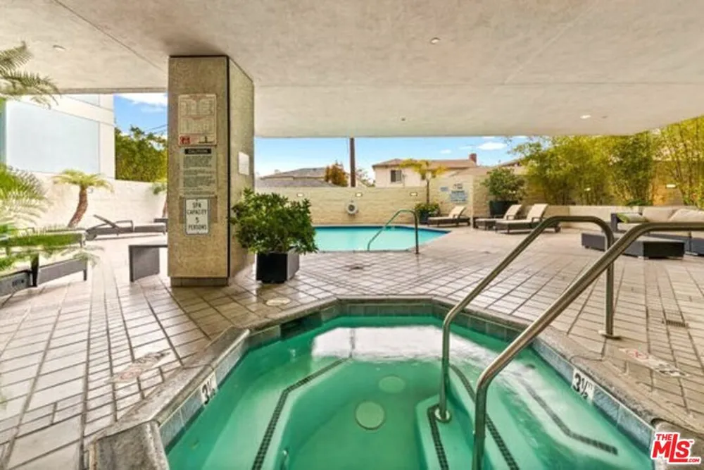 10350 Wilshire Boulevard #404 Los Angeles, CA 90024