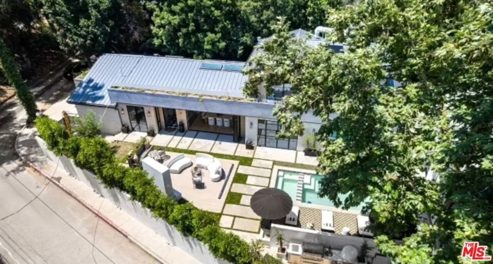 1914 Laurel Canyon Blvd Los Angeles, CA 90046