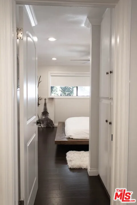 5651 Windsor Way #202 Culver City, CA 90230