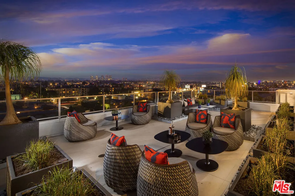 10601 Washington Boulevard #203 Culver City, CA 90232