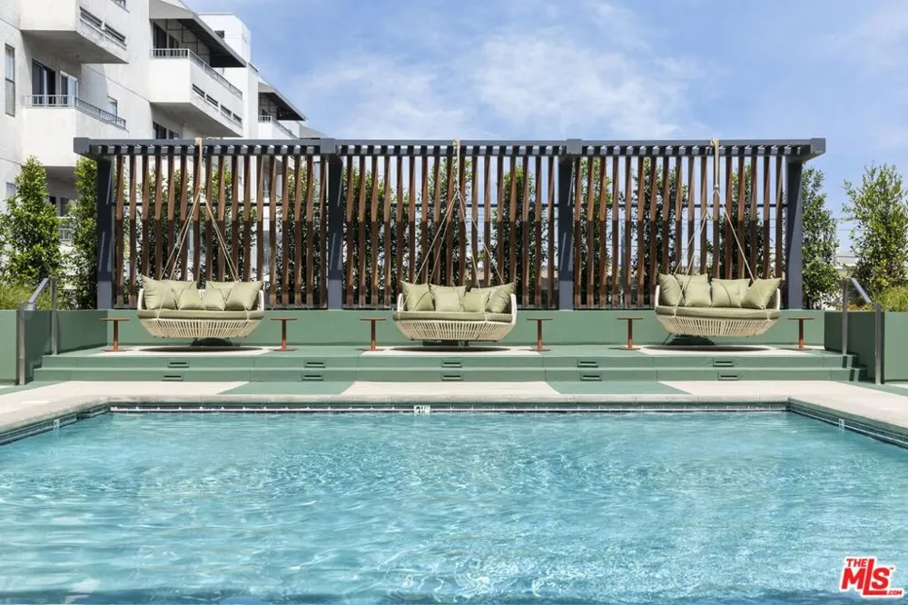 10601 Washington Boulevard #203 Culver City, CA 90232