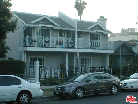 5822 HAROLD WAY