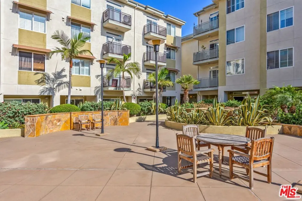 13200 Pacific Promenade #438 Playa Vista, CA 90094