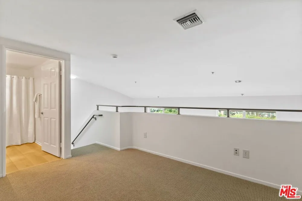 13200 Pacific Promenade #438 Playa Vista, CA 90094