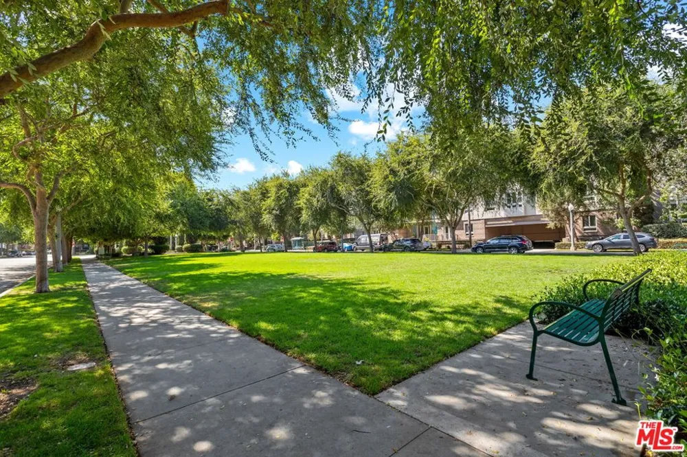 13200 Pacific Promenade #438 Playa Vista, CA 90094