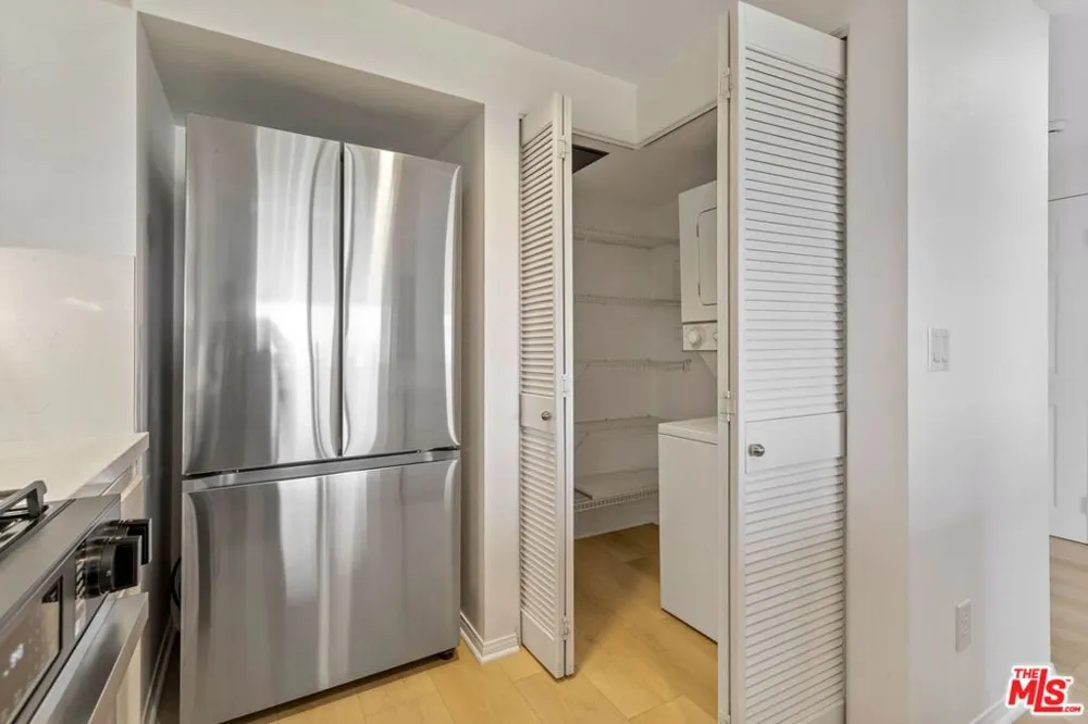 13200 Pacific Promenade #438 Playa Vista, CA 90094