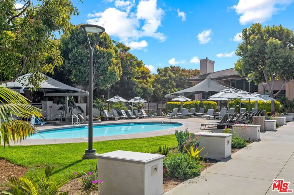 13200 Pacific Promenade #438 Playa Vista, CA 90094