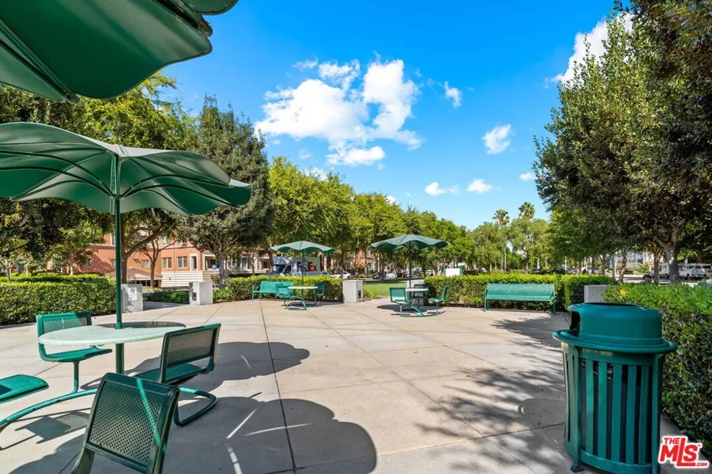 13200 Pacific Promenade #438 Playa Vista, CA 90094