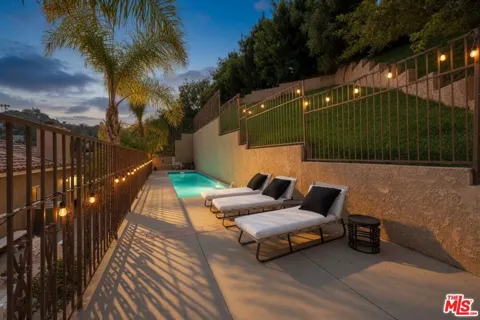 15330 Del Gado Drive