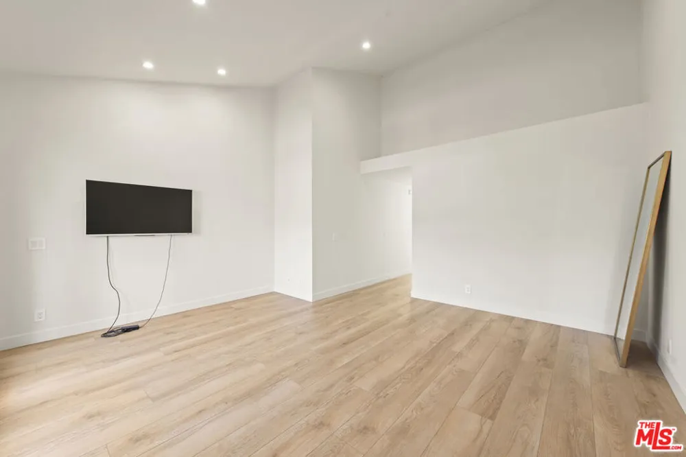 1674 Palisades Drive Pacific Palisades, CA 90272