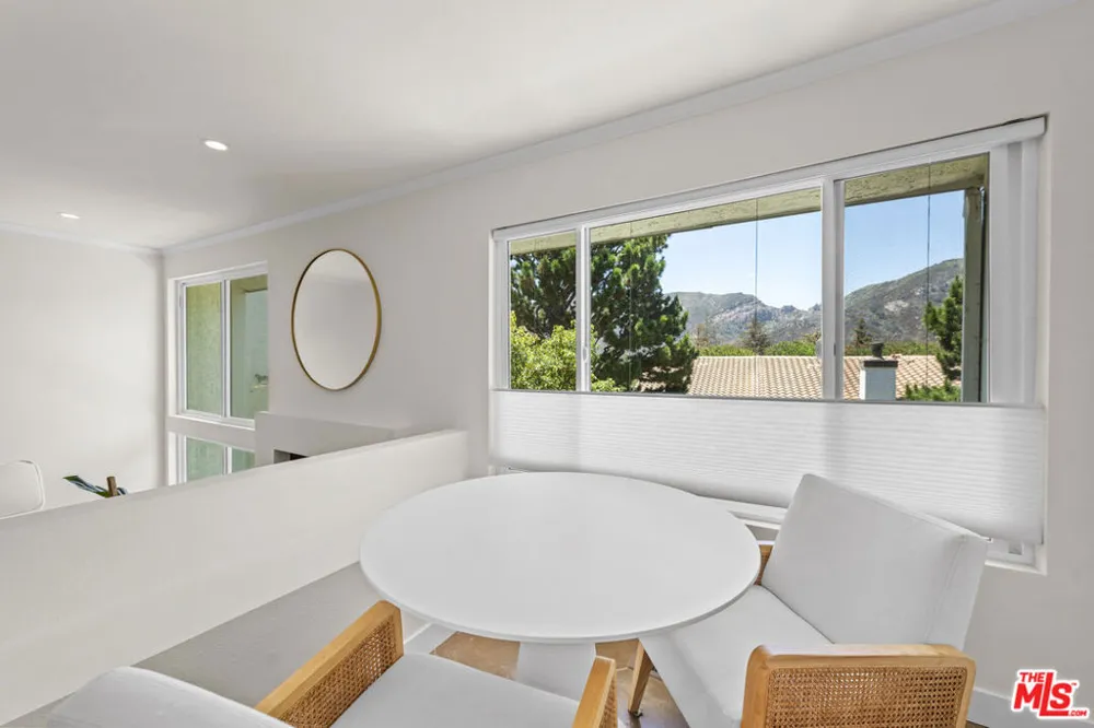 1674 Palisades Drive Pacific Palisades, CA 90272