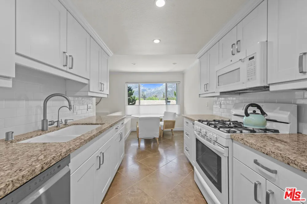 1674 Palisades Drive Pacific Palisades, CA 90272