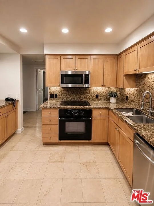 10445 Wilshire Boulevard #1405 Los Angeles, CA 90024