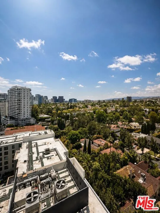 10445 Wilshire Boulevard #1405 Los Angeles, CA 90024