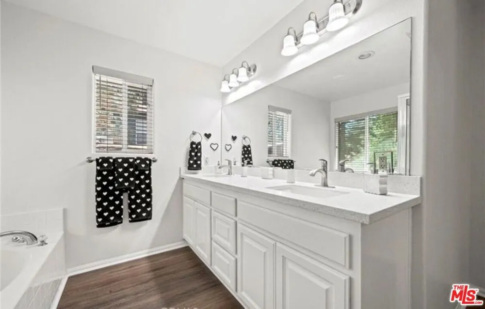 1713 Twin Lakes Road Wrightwood, CA 92397