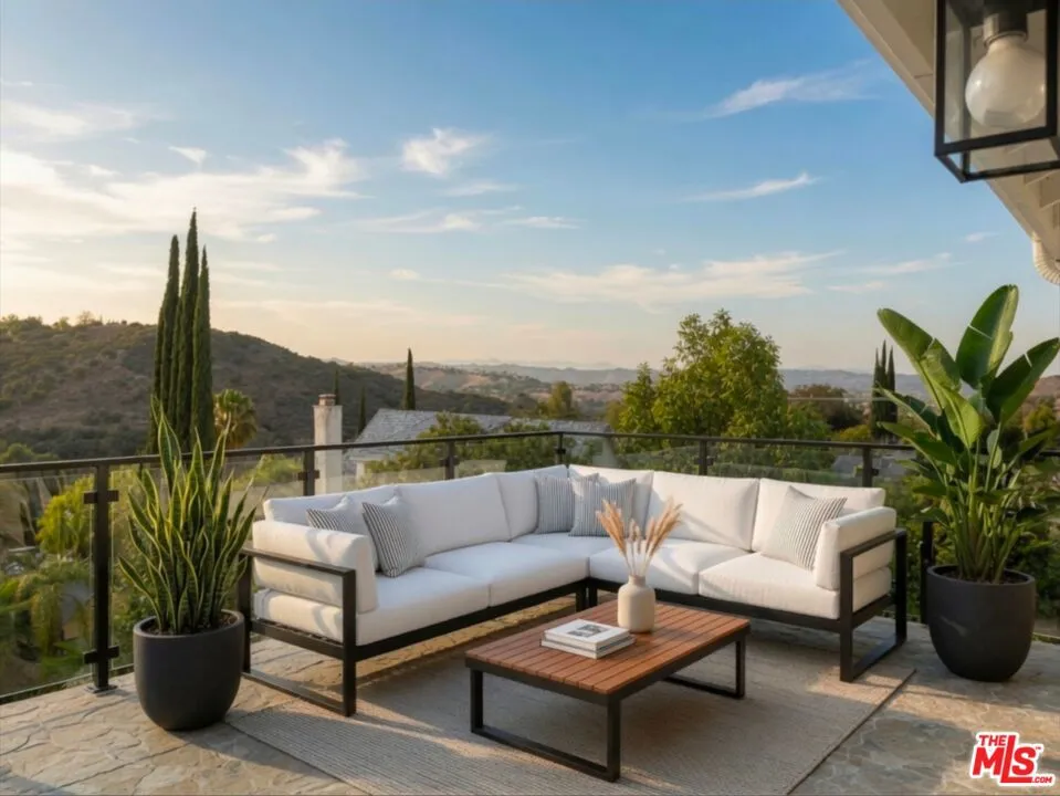 23749 Canyon Drive Calabasas, CA 91302