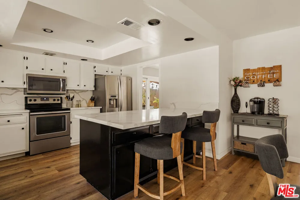 29256 Snapdragon Place Santa Clarita, CA 91387