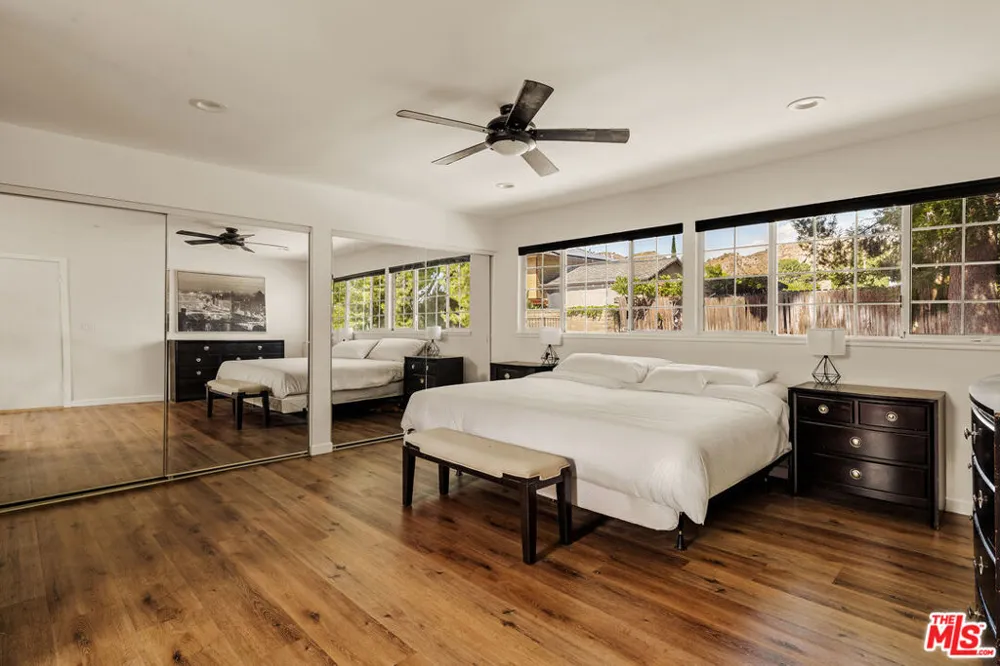 29256 Snapdragon Place Santa Clarita, CA 91387