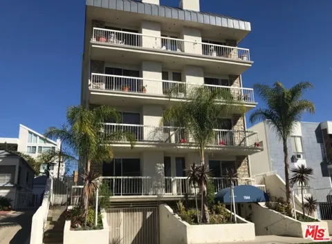 1844 Thayer Avenue #102