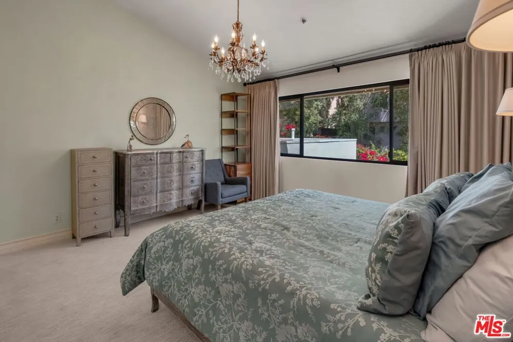 1722 Malcolm Avenue #304 Los Angeles, CA 90024