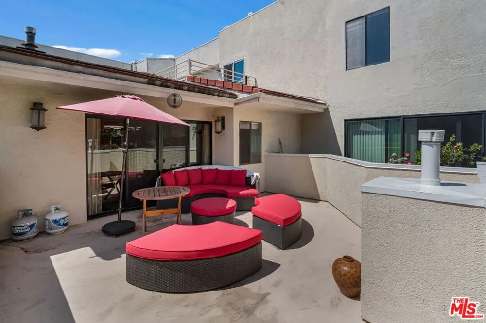 1722 Malcolm Avenue #304 Los Angeles, CA 90024